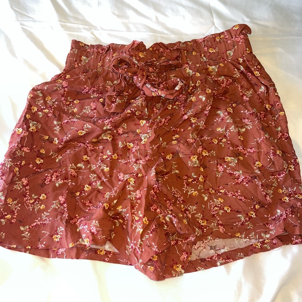 Floral flows summer shorts